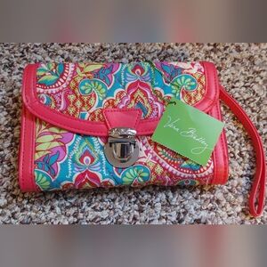 Vera Bradley Ultimate Wristlet Retired Paisley in Paradise NWT